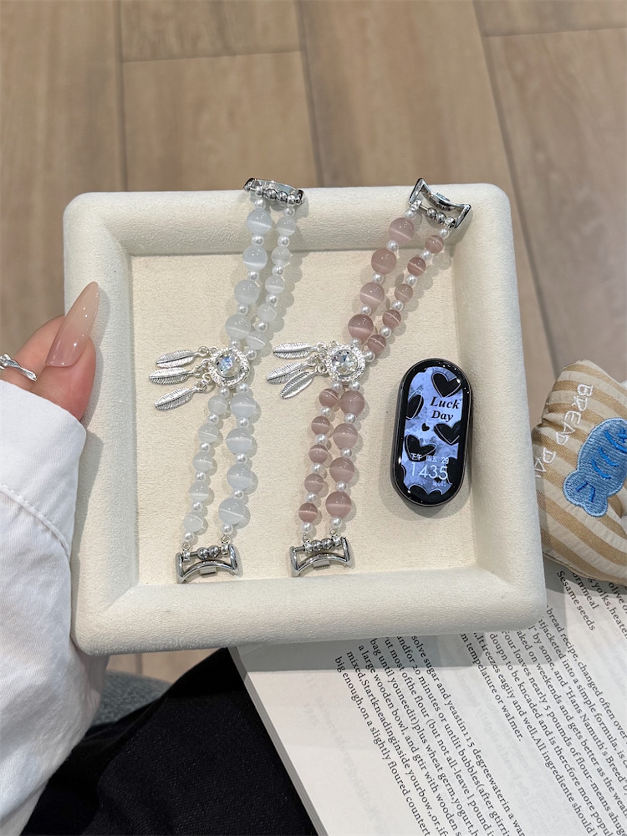 Android Smartwatch Accessories - Wing Rhinestone Cat Eye Bead Bracelet